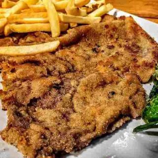 Escalope, Patatas Y Pimientos Rojos o Verdes