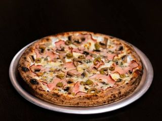 Піца Фірмова