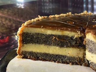 Торт Маковий з маскарпоне (140g)