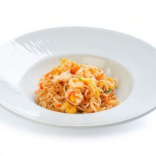 175. Spaghetti cinesi con gamberi