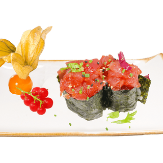 107.Gunkan Atún (2 Uds.)