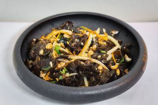 Ensalada De Oreja De Madera