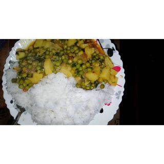 Rice/Chapati + Minji