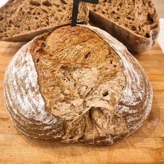 Pão Integral com Nozes Metade