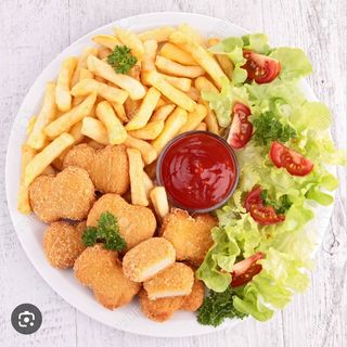 Plato 6 Nuggets ( patata enslada)