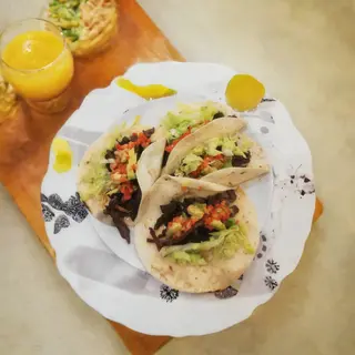 Tacos de carnitas