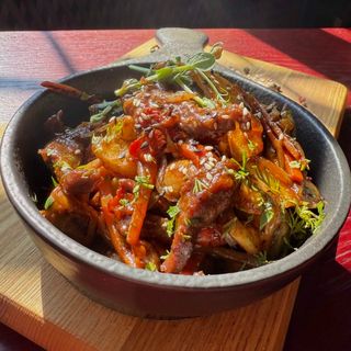 Пательня з яловичиною