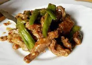 Ternera con pimientos