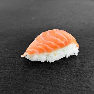 სუში ორაგულით