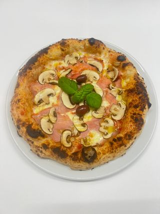 Pizza Capricciosa