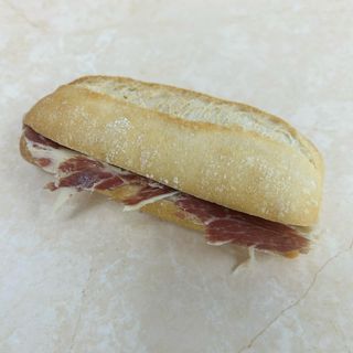 Bocadillo De jamón ibérico