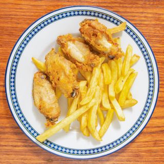 Pollo fritto con patate