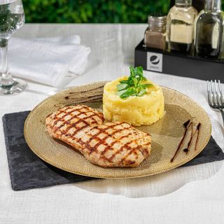 Cotlet de porc la gratar