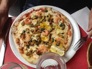 Pizza Marina