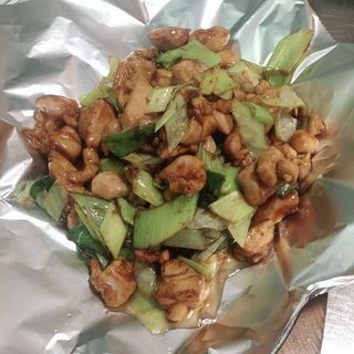 Pollo al Ajillo con Especial