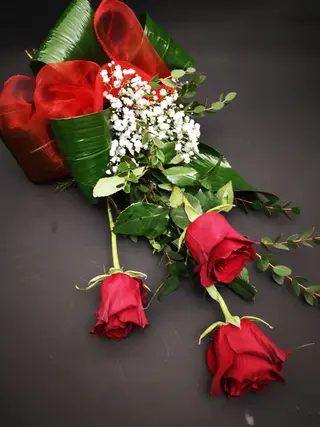 Mazzo di 3 Rose Rosse