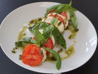 Салат "Капрезе"