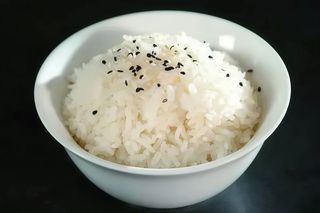 Riso bianco al sesamo