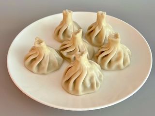 Хінкали з сиром (1 шт)