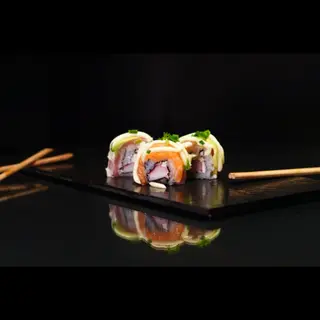 Rainbow Roll (8 Uds.)