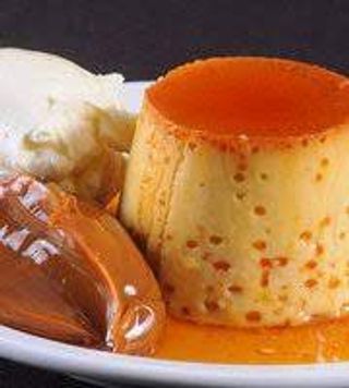 Flan Casero Con Nata Montada o Dulce De Leche