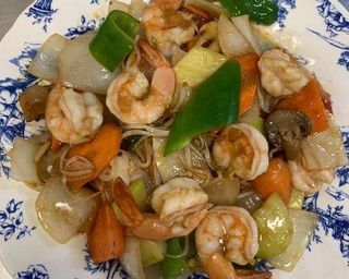 Chopsuey Con Gambas