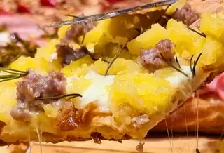 Patate e salsiccia