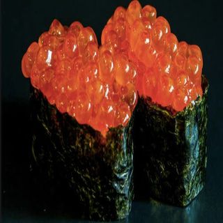 Sushi Hueva de Salmón, 2 Piezas