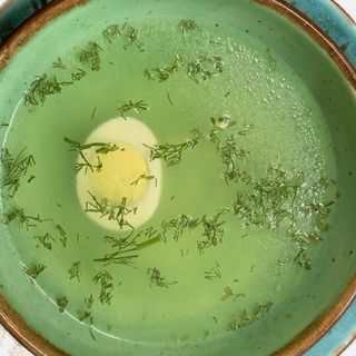 Бульйон з яйцем (200г)