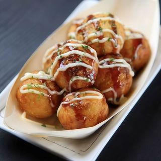 19. Dim Sum Takoyaki (6 pzs.)