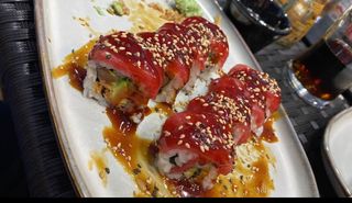 Sake Maguro Roll (8 Pzs.)