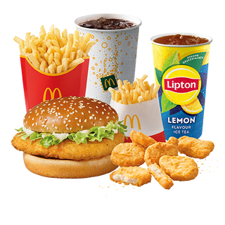McZestaw McChicken® + 6 McNuggets® + frytki małe + średnia Lipton Ice Tea