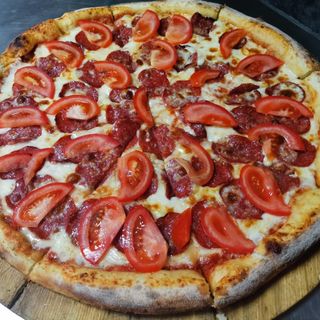 Пица Чешмата (1500г)