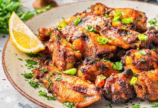 Пилешки крилца (300г)