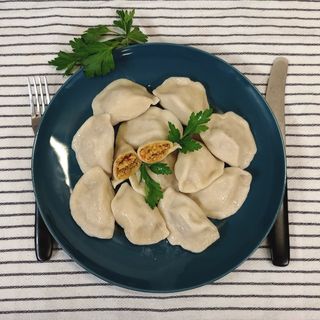 Pierogi z warzywami, kaszą jaglaną i curry / 12 szt. / 340g