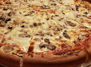 Pizza Champi Y Cebolla 