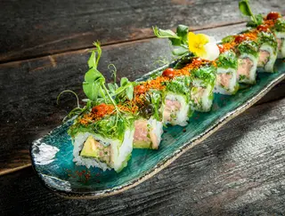 SPICY TUNA AVOCADO ROLL