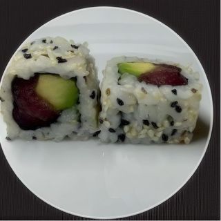 61 Aguacate Y Atún Con Sésamo (8 Uds.)