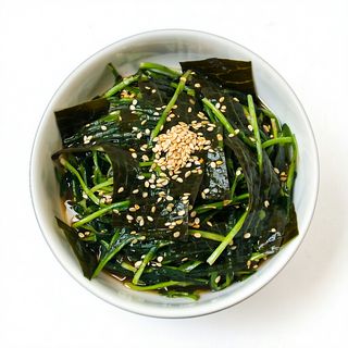 Goma wakame salata