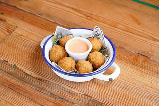 Bolinhas de Alheira