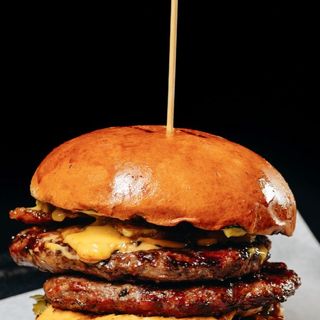 DOUBLE Бургер свинна котлета GB