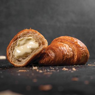 Кроасан с бял шоколад