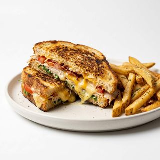 Maxi Toast & fries