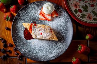 Խնձորի շտրուդել