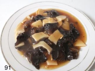 91. Bambù e funghi cinesi