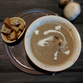 სოკოს კრემ სუპი