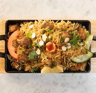 Lucknavi biryani