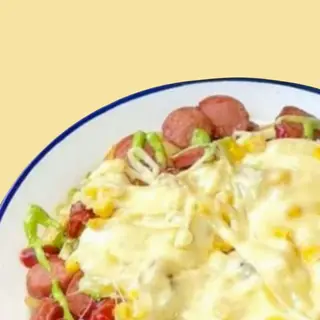 Salchipapa (d)