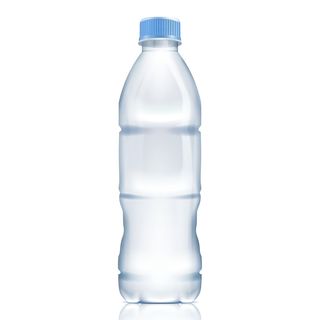 woda niegazowana 0,5l