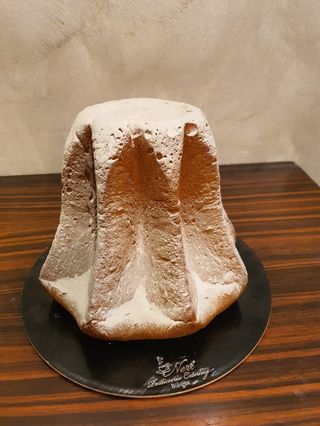 Pandoro artigianale da 1 kg